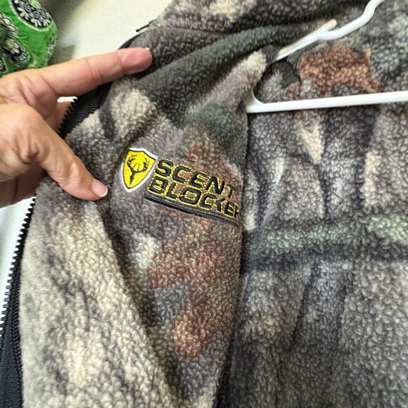 ScentBlocker RainBlocker WindBlocker Camo Hunting Jacket Mossy Oak XL - Picture 8 of 12